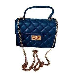 NWT: Vegan est 2005 handbag/bodybag